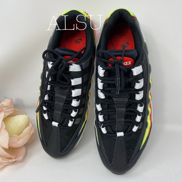 Nike Air Max 95 PRM Black Red Leather W AUTHENTIC - Picture 4 of 8